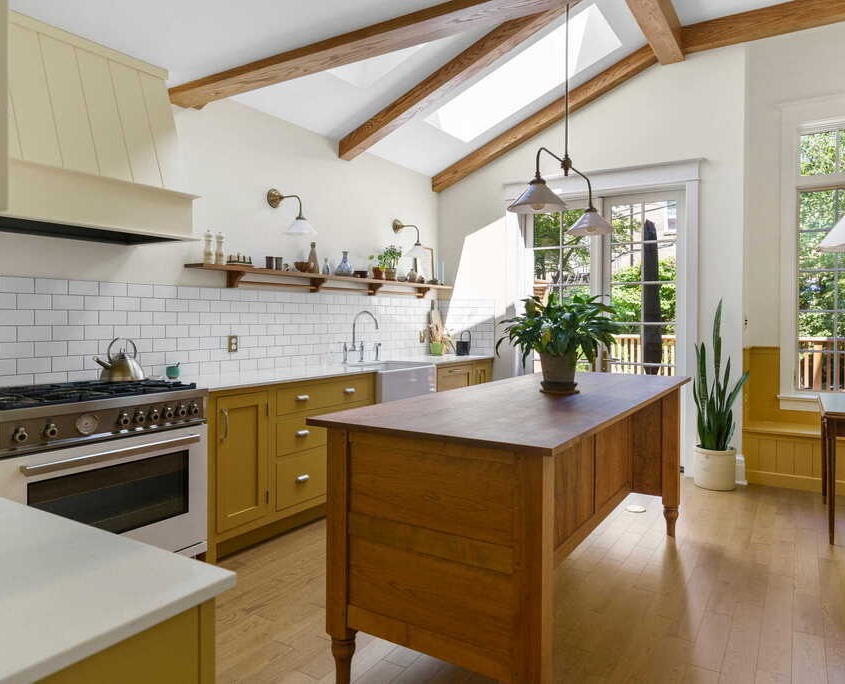 Toronto Whole Home Renovation & Rear Addition