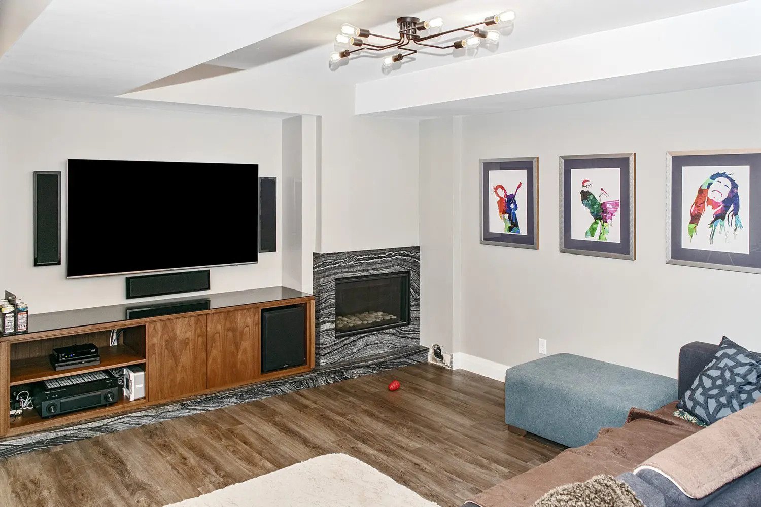 Oriel-Basement-Image